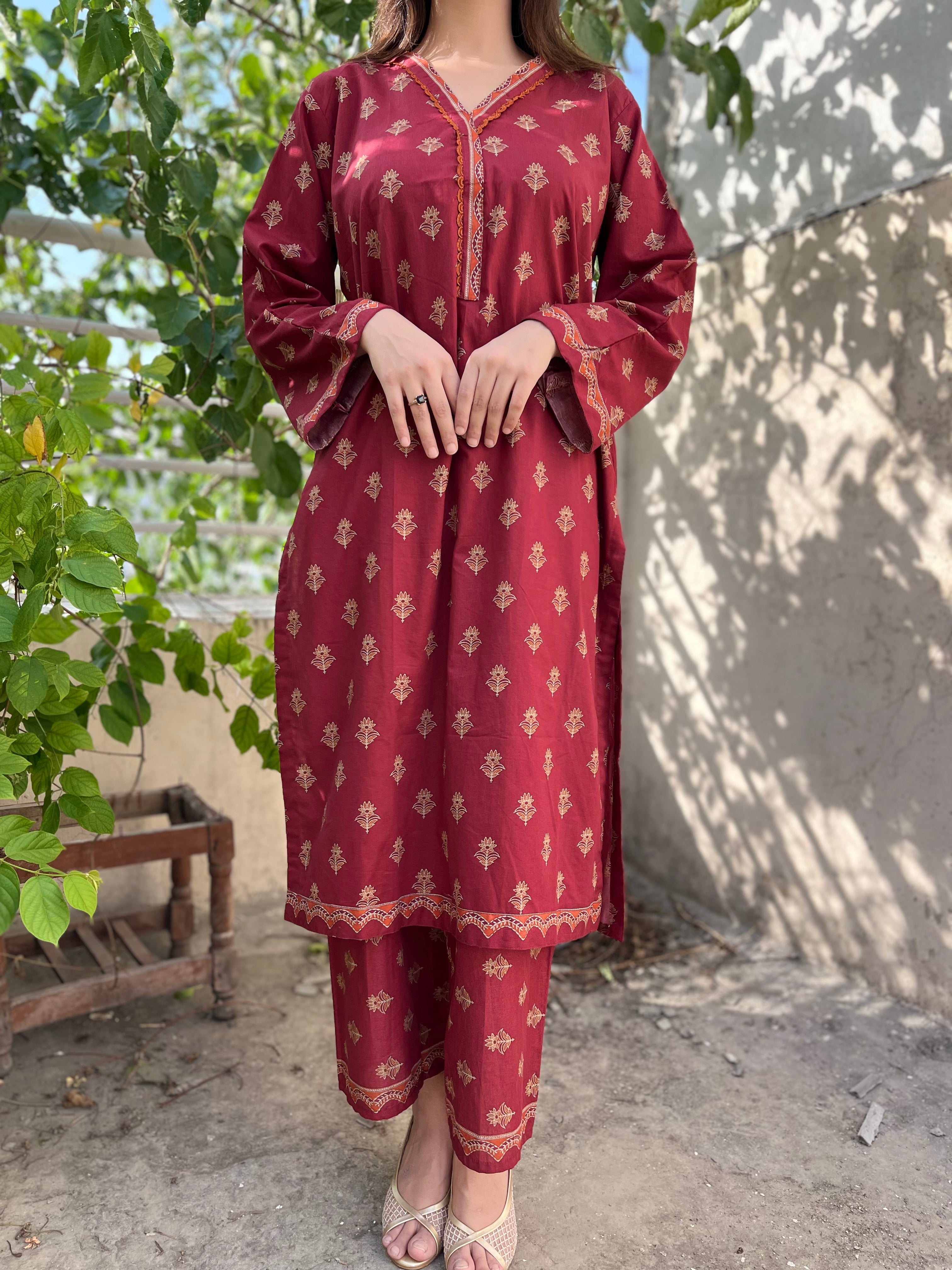 2-Piece Set Maroon Ethnic